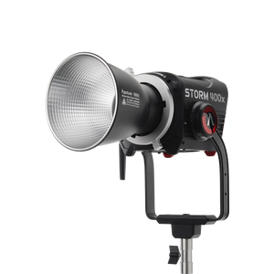 Aputure Light Storm LS 400X LED 聚光燈及專用變壓器套裝(租用)