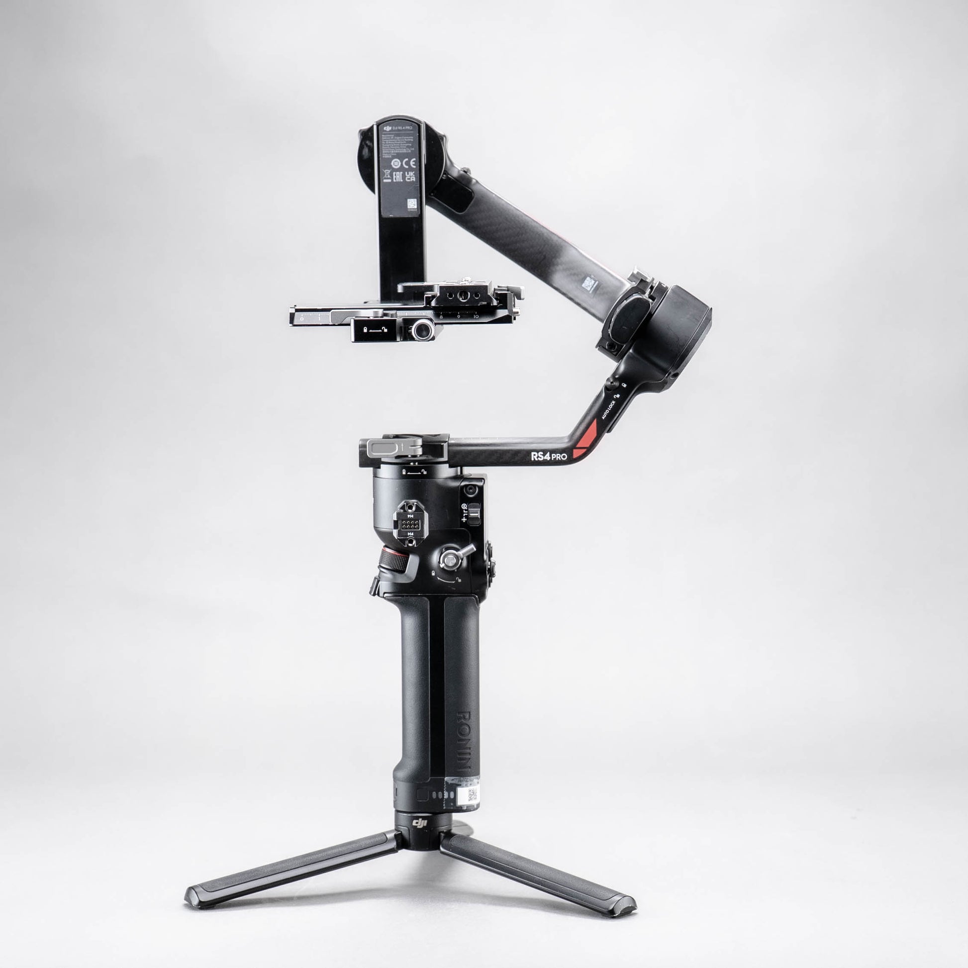 DJI RS 4 Pro 三軸相機穩定器 (租用)