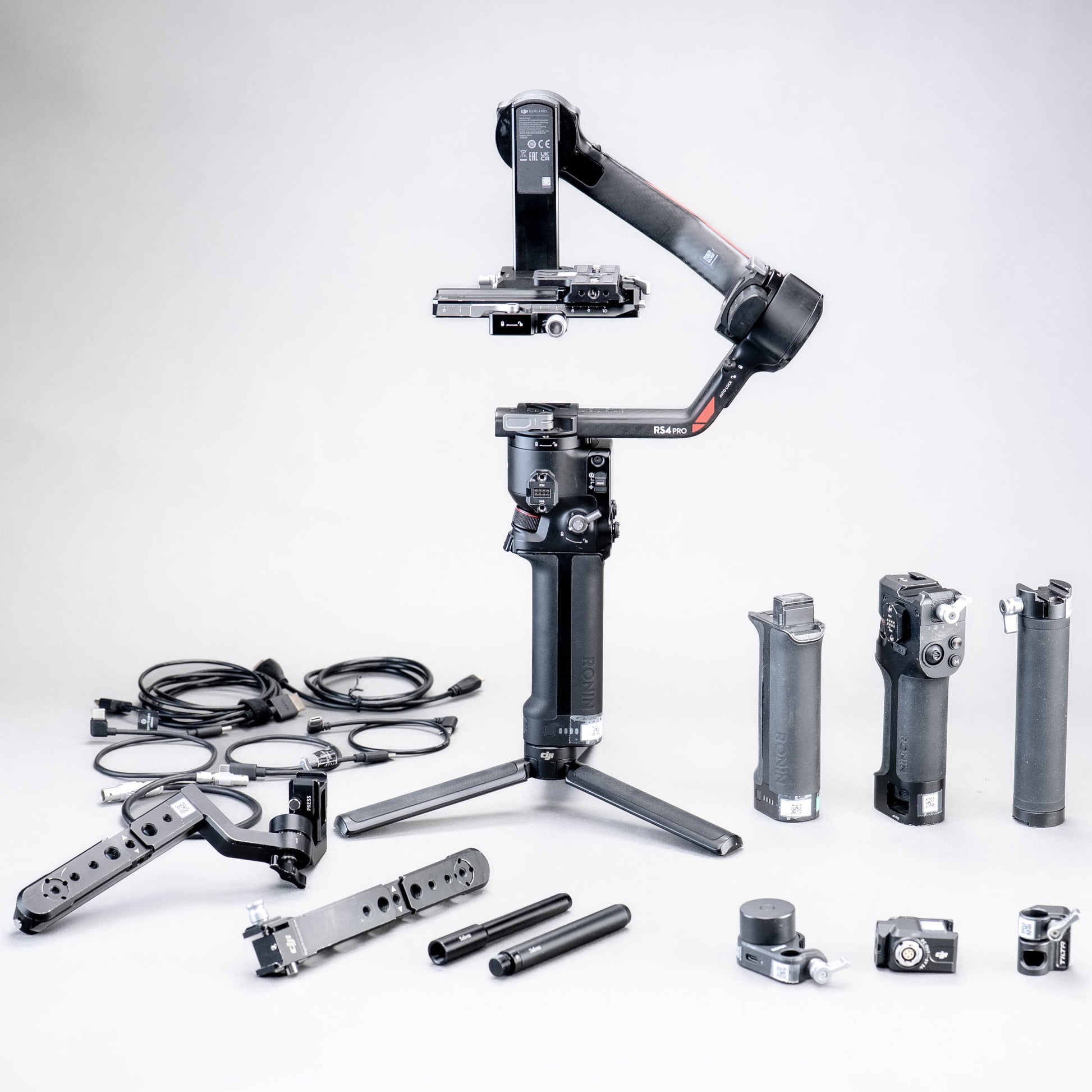 DJI RS 4 Pro 三軸相機穩定器 (租用)