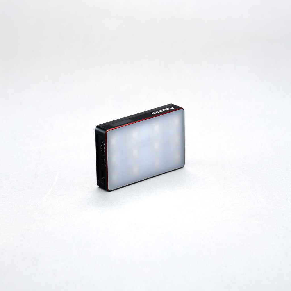 Aputure MC (第一代)全彩 RGBWW 迷你 LED 燈（Basic, Basic+, Advance, Pro會員租用)
