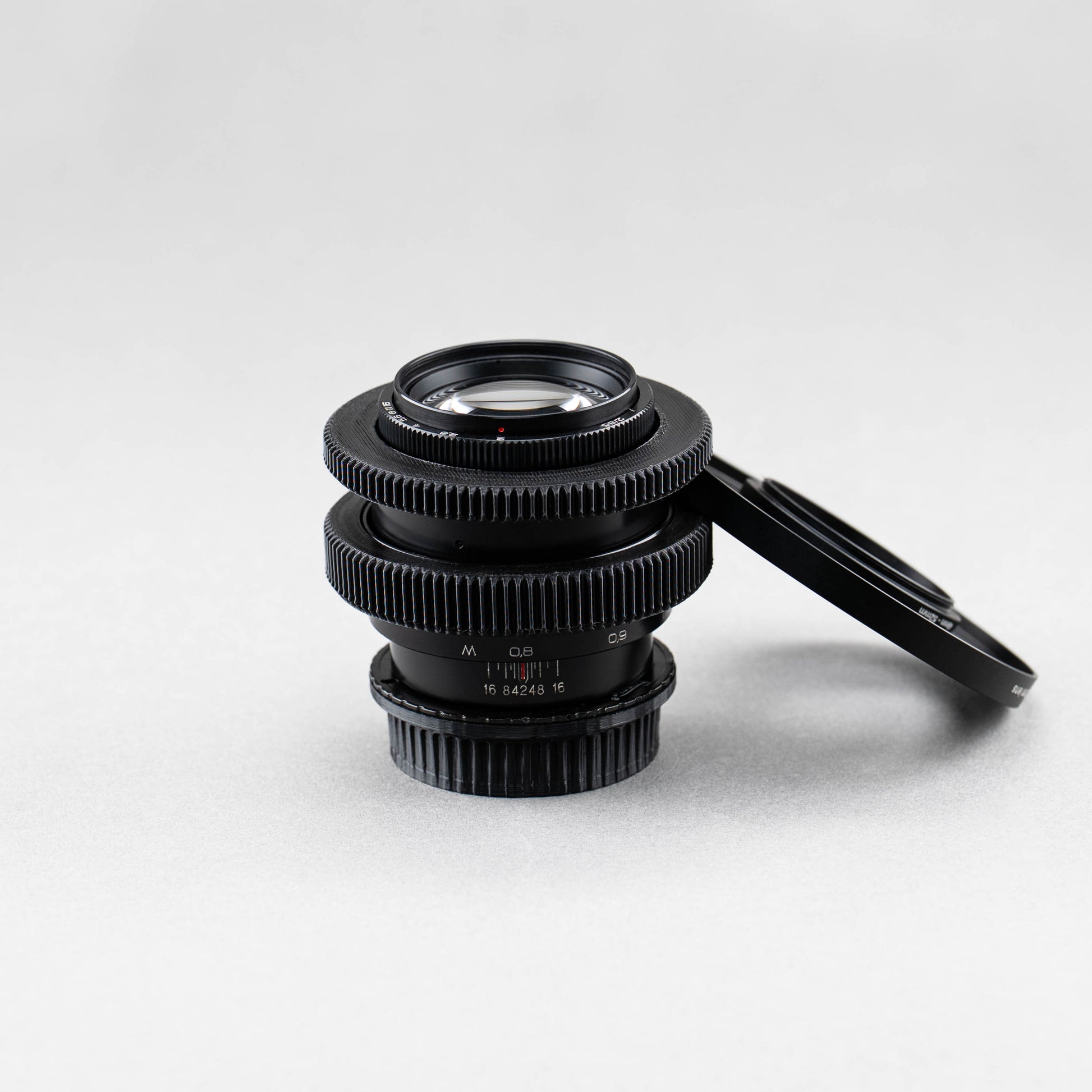 Baby Iron Glass Jupiter-9 85mm F2 定焦鏡頭（租用）