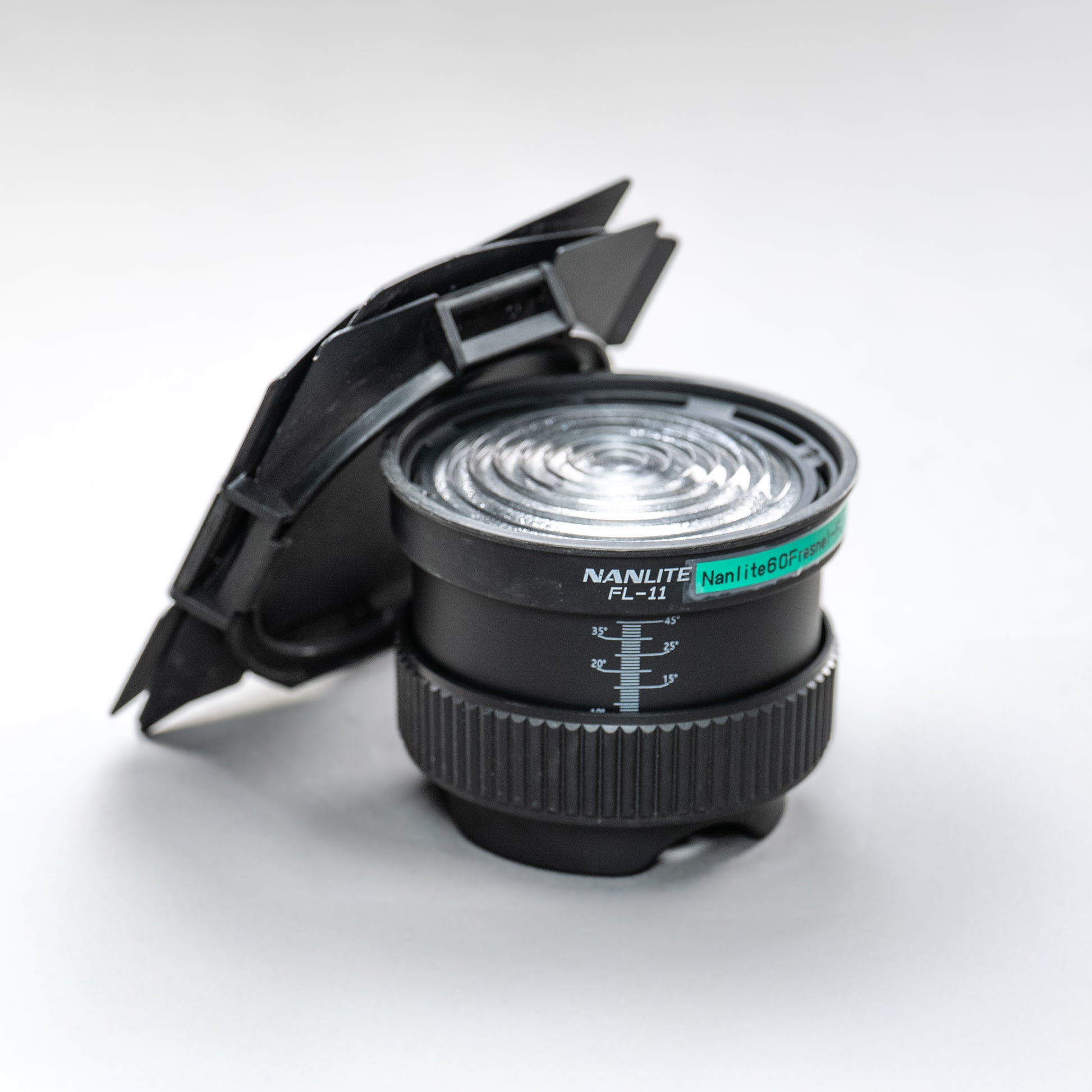 Nanlite FL-11 Fresnel 聚光鏡頭（Forza 60B/60C 專用）（Basic, Basic+, Advance, Pro 會員租用）