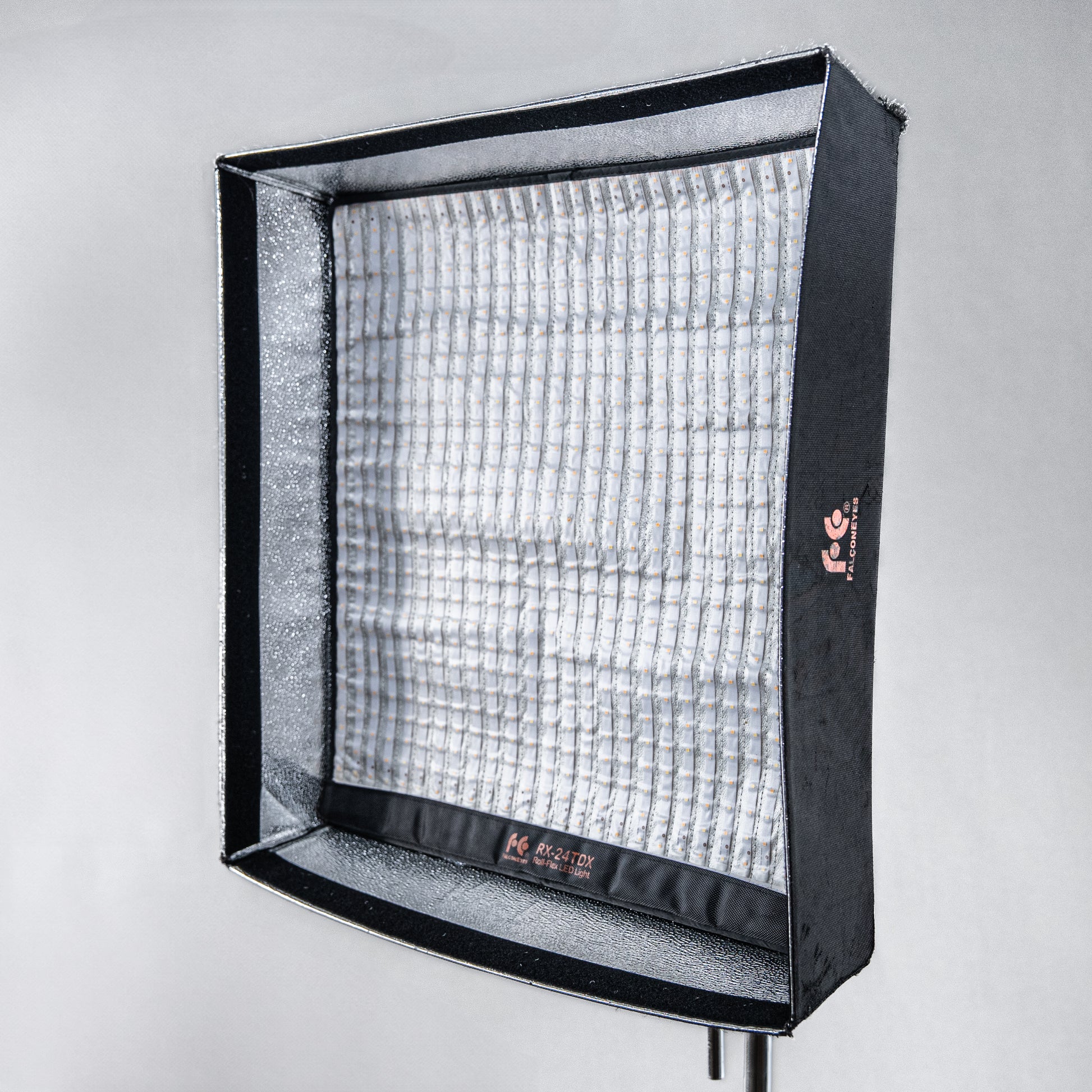 FalconEyes RX-24TDX II 可彎曲柔性 LED 燈板（租用）